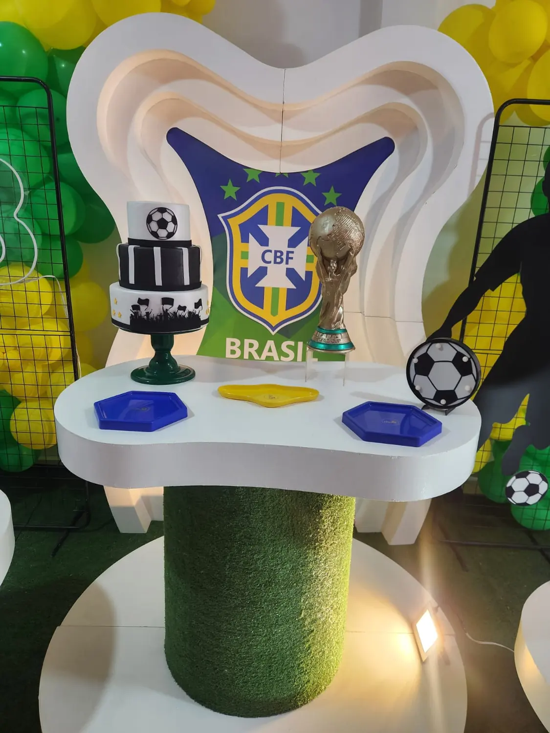 Tema futebol